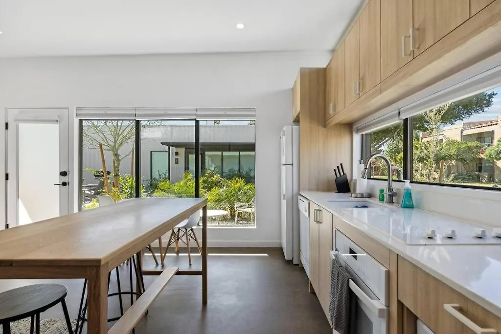 Modern 1-Bedroom Apartment - 80 Walkscore! Phoenix